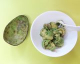 簡単♪ケチャ味噌焼き*アボカドココット作り方1写真