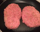 角切り★玉ねぎたっぷり!男前ハンバーグ作り方8写真
