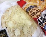 お手軽コーンマヨピザ¨̮♡作り方1写真