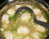 鶏だんごと春雨のスープ作り方4写真