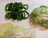 ★簡単に♪冷凍餃子deｺﾝｿﾒｽｰﾌﾟ★作り方1写真