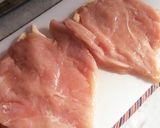 簡単!しっとりやわらか鶏胸肉のピカタ!作り方1写真