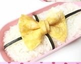 お弁当に 水玉おリボン プレゼントご飯作り方4写真