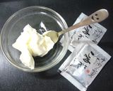 ☰黒胡麻入りクリームチーズサンド☰作り方2写真