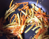 お弁当に人参ちくわの簡単炒め☆隠し味は？作り方3写真