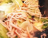 野菜たっぷり☆炒めレタスの肉巻き作り方4写真