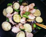 焼鳥のタレで簡単♡鶏肉とナスの甘辛炒め作り方6写真