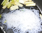 セロリとしらたきの甘辛煮☆ふきの煮物風味作り方4写真
