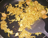 焼きそばが残ったら！炒めるだけそばめし作り方2写真