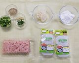 お腹いっぱい!簡単俵型つくねおにぎり！作り方2写真