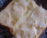 粉チーズで！オニオンチーズトースト作り方2写真