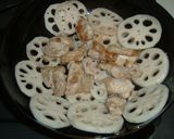れんこんと鶏肉のオイスター炒め作り方2写真