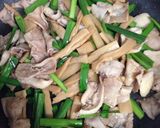 鶏皮とメンマの甘辛おつまみ☆作り方2写真