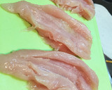 ささみの大葉巻き！梅とチーズを添えて…作り方1写真