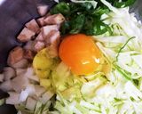 野菜たっぷり☆ひき肉のお好み焼き作り方2写真
