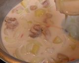 冬の定番♡チキンで作るクリームシチュー作り方6写真