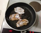 面倒！豚肉としめじと小松菜のカレー炒め丼作り方4写真