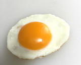 目玉焼きを簡単かわいく♪ぐでたまキャラ弁作り方3写真