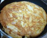 玉子2個で4人分！千切りポテトのオムレツ作り方5写真