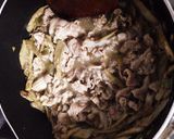 豚とごぼうの甘辛煮とろろ丼作り方6写真