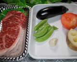 極旨～♪　コロコロ野菜のステーキ丼作り方1写真