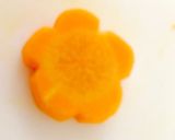 煮物にいかがですか?人参のねじ梅作り方5写真