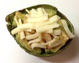 海老とアボカドのココット焼き作り方3写真