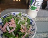 切るだけ!新玉ねぎと水菜のサラダ作り方4写真