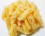 さつま芋とワカメ・うすあげのお味噌汁❤作り方3写真
