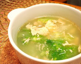たっぷりレタスと卵の♡鶏ガラスープ作り方4写真