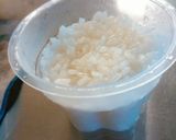 お弁当に♪プリンカップでお花型ご飯作り方1写真