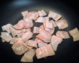 モヤシとニラのスパイシーベーコン炒め♪作り方1写真