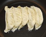 ジャンボ餃子の餃むす（餃子のおにぎり）作り方1写真