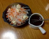 シャキッと満足 梅肉ドレッシング〜サラダ作り方4写真