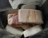 簡単！ ぶち込むだけ！ 炊飯器で角煮大根作り方1写真