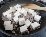 焼き肉のたれで超簡単☆そぼろ豆腐♪作り方3写真