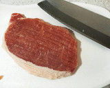 ストレス発散！揚げない豚カツ用肉活用法作り方1写真