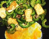 にんにくと味覇で作る！ゴーヤチャンプル作り方6写真