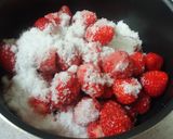 簡単☆いちごのごろごろジャム♪作り方2写真