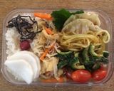 お弁当に♪切干大根煮とチーズの餃子♪作り方4写真