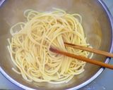昆布茶と発酵バターが決め手☆納豆スパ☆作り方3写真