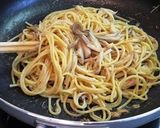 きのことシーチキンの和風ワンポットパスタ作り方3写真