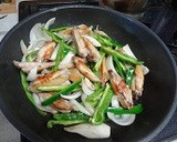 鶏手羽中のオイスターソース炒め作り方4写真