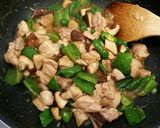 簡単❤鶏肉とピーマンの味噌炒め♪作り方7写真