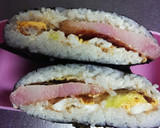 ベーコンとたまごマヨ おにぎらず作り方7写真