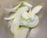 ★いか野菜木の実賑やか秋のペペロンチーノ作り方3写真