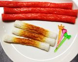 キャラ弁☆カニカマと竹輪のキャンディ風☆作り方1写真