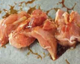 《塗って焼くだけ！》照りマヨチキン！作り方2写真