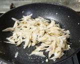 旨っ♡早煮昆布とごぼうのそぼろ煮♡作り方8写真