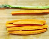 お弁当にも♡彩り野菜と豚バラの太巻き作り方3写真